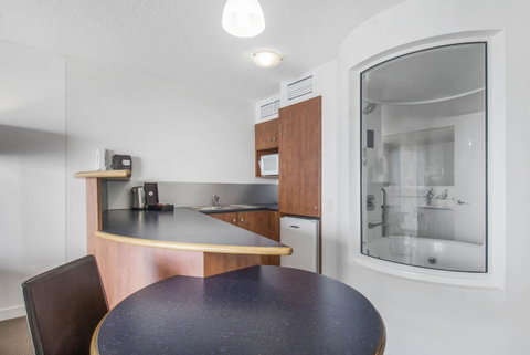 Mantra Mooloolaba Beach - Sunshine Coast Guide 34
