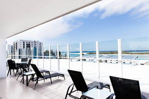 Ocean Views Resort Caloundra - Sunshine Coast Guide 9