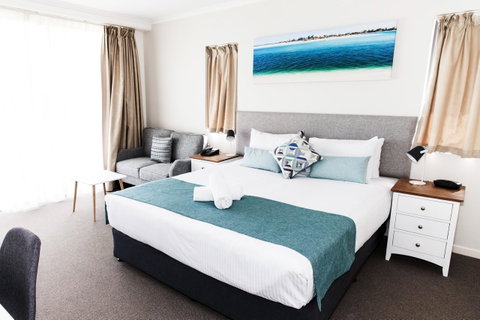 Ocean Views Resort Caloundra - Sunshine Coast Guide 26
