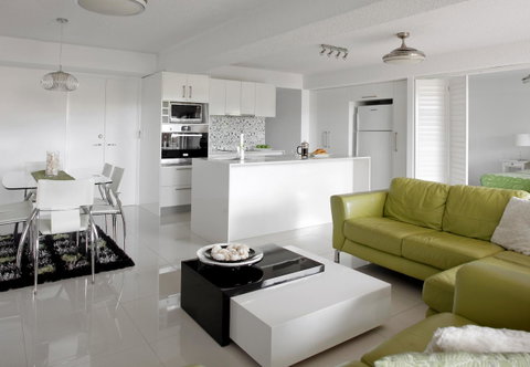 Hotel Laguna - Sunshine Coast Guide 12