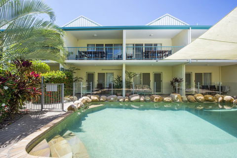 Sails On Horseshoe Apartment 9 - Sunshine Coast Guide 3