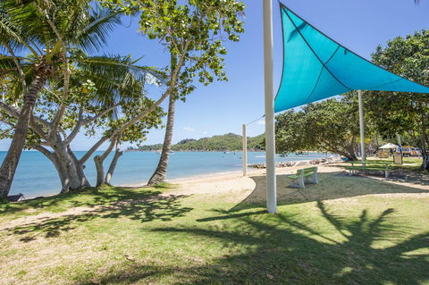 Sails On Horseshoe Apartment 9 - Sunshine Coast Guide 8