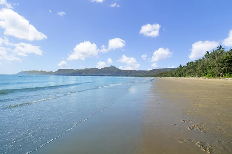By The Sea Port Douglas - Sunshine Coast Guide 27