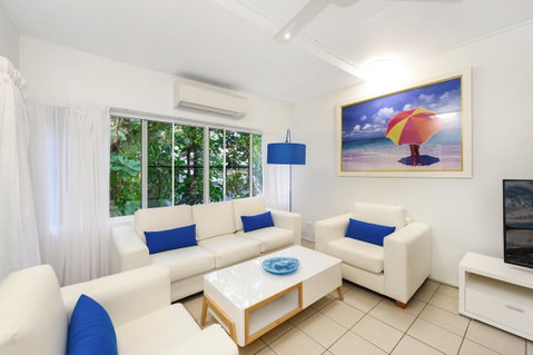 By The Sea Port Douglas - Sunshine Coast Guide 0