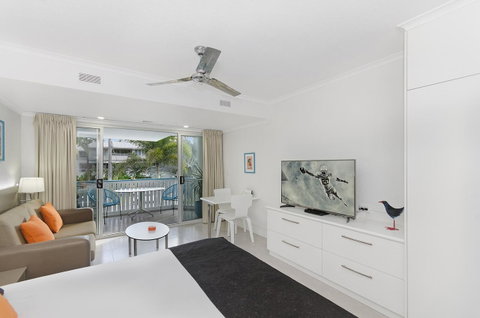 By The Sea Port Douglas - Sunshine Coast Guide 19