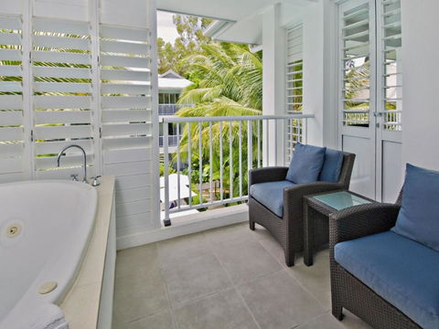Beach Club Port Douglas Luxury Apartments - Sunshine Coast Guide 5