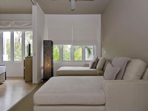 Beach Club Port Douglas Luxury Apartments - Sunshine Coast Guide 11