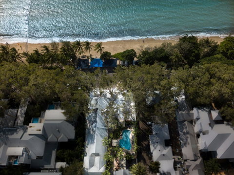 Paradise On The Beach Resort - Sunshine Coast Guide 6