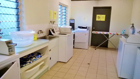 Island Leisure Resort - Sunshine Coast Guide 27