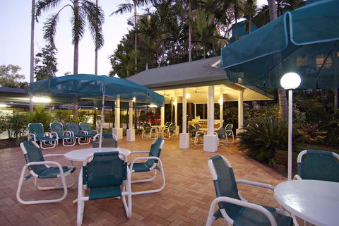 Agincourt Beachfront Apartments - Sunshine Coast Guide 7