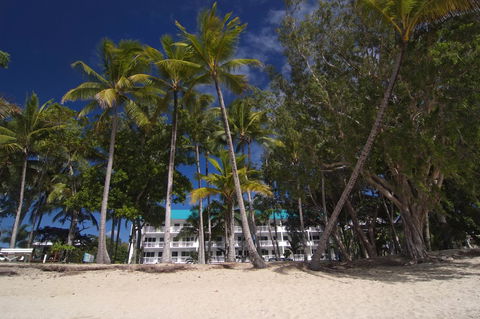 Agincourt Beachfront Apartments - Sunshine Coast Guide 8