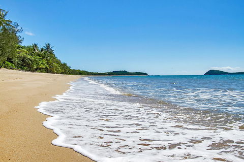 Agincourt Beachfront Apartments - Sunshine Coast Guide 19