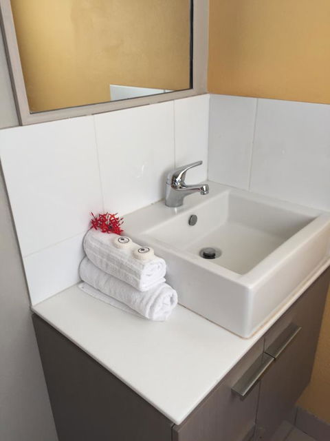 Serenity - Sunshine Coast Guide 3