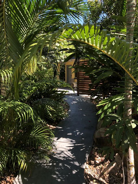 Serenity - Sunshine Coast Guide 2