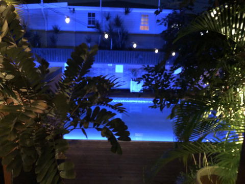 Serenity - Sunshine Coast Guide 7