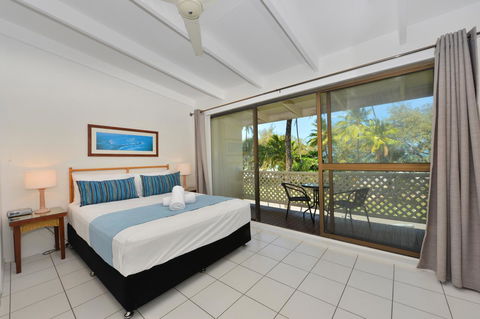 Seascape Holidays At Beachfront Terraces - Sunshine Coast Guide 1