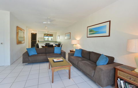 Seascape Holidays At Beachfront Terraces - Sunshine Coast Guide 10