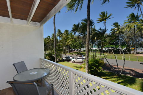 Seascape Holidays At Beachfront Terraces - Sunshine Coast Guide 13
