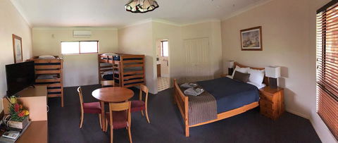 The Bearded Dragon Boutique Hotel - Sunshine Coast Guide 8