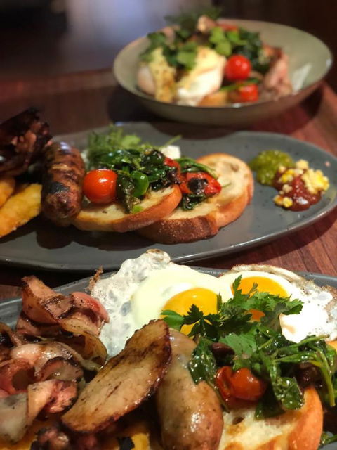 The Bearded Dragon Boutique Hotel - Sunshine Coast Guide 13