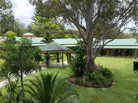 The Bearded Dragon Boutique Hotel - Sunshine Coast Guide 33