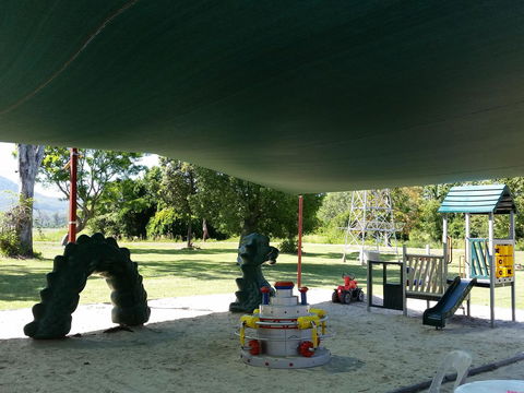 The Bearded Dragon Boutique Hotel - Sunshine Coast Guide 38