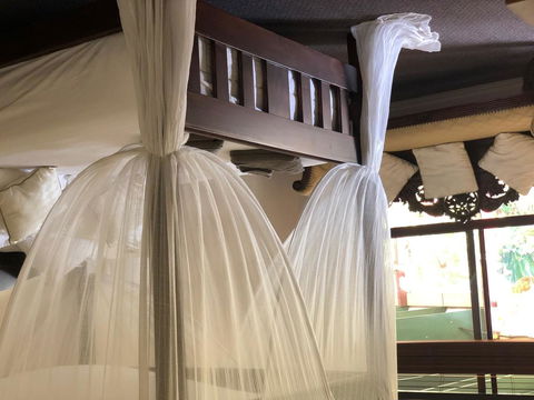 The Bearded Dragon Boutique Hotel - Sunshine Coast Guide 2