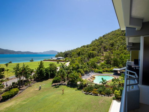Beach Lodges - Sunshine Coast Guide 6