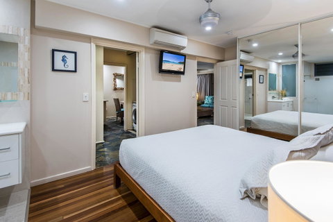 Beach Lodges - Sunshine Coast Guide 43