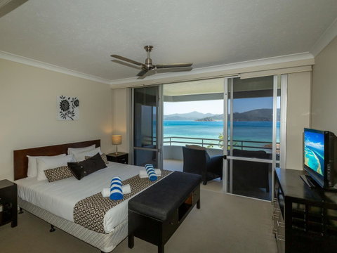 Beach Lodges - Sunshine Coast Guide 10