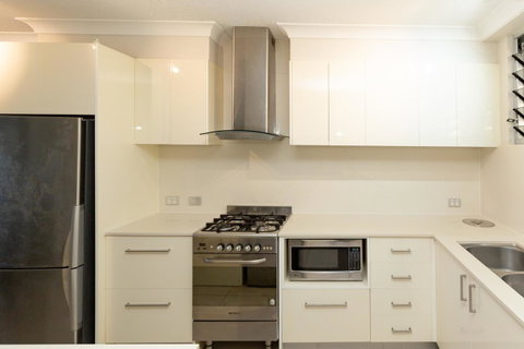 Beach Lodges - Sunshine Coast Guide 20