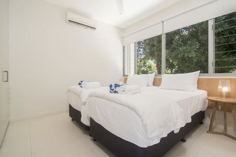 Pool Resort Port Douglas - Sunshine Coast Guide 33