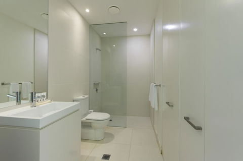 Pool Resort Port Douglas - Sunshine Coast Guide 25