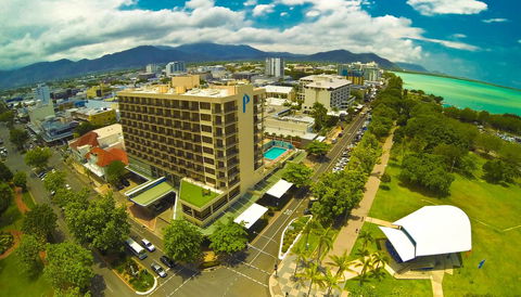 Pacific Hotel Cairns - Sunshine Coast Guide 28