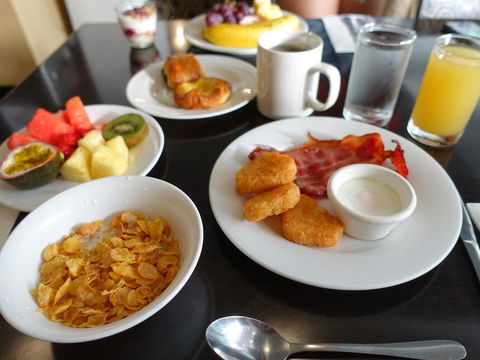 Pacific Hotel Cairns - Sunshine Coast Guide 14