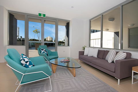 Allure Hotel & Apartments - Sunshine Coast Guide 15