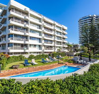 Surfers Chalet - Sunshine Coast Guide