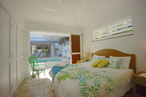[ ANDY'S BEACH HOUSE ] - Sunshine Coast Guide 39