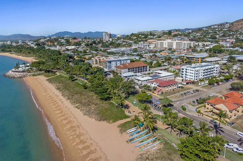 Madison Ocean Breeze Apartments - Sunshine Coast Guide 4