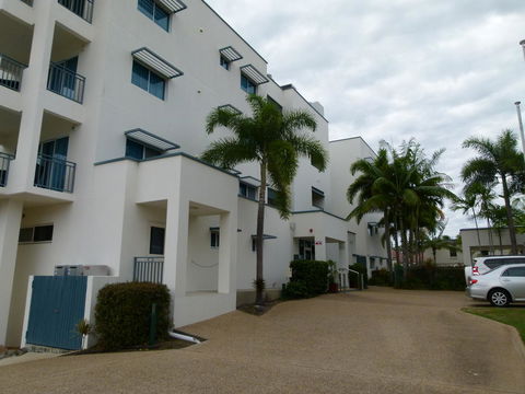 Madison Ocean Breeze Apartments - Sunshine Coast Guide 8