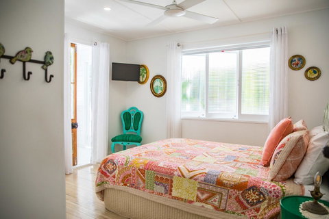 Jamaica Beach House - Sunshine Coast Guide 26