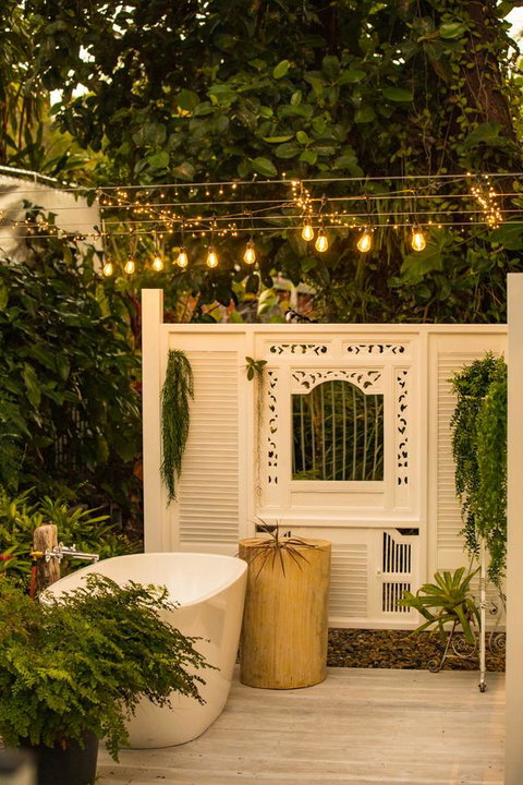 Jamaica Beach House - Sunshine Coast Guide 1