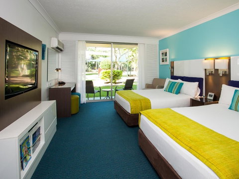 Sea World Resort - Sunshine Coast Guide 4