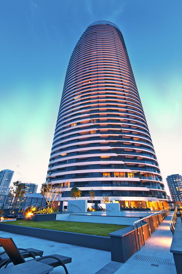 Broadbeach QLD Sunshine Coast Guide