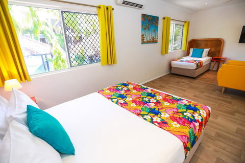 Port Douglas Motel - Sunshine Coast Guide 3