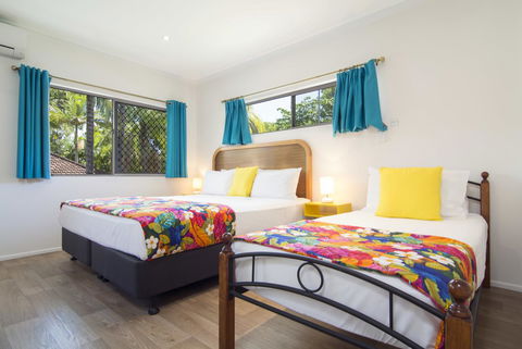 Port Douglas Motel - Sunshine Coast Guide 40