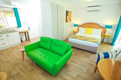 Port Douglas Motel - Sunshine Coast Guide 12
