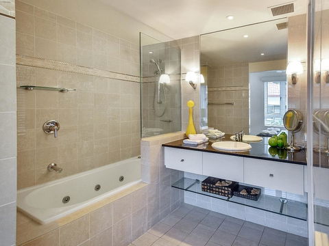 Laguna On Hastings - Sunshine Coast Guide 9