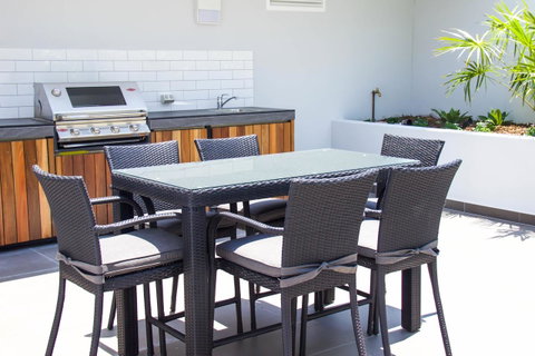 Synergy Broadbeach - Official - Sunshine Coast Guide 15