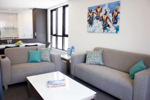 Synergy Broadbeach - Official - Sunshine Coast Guide 10